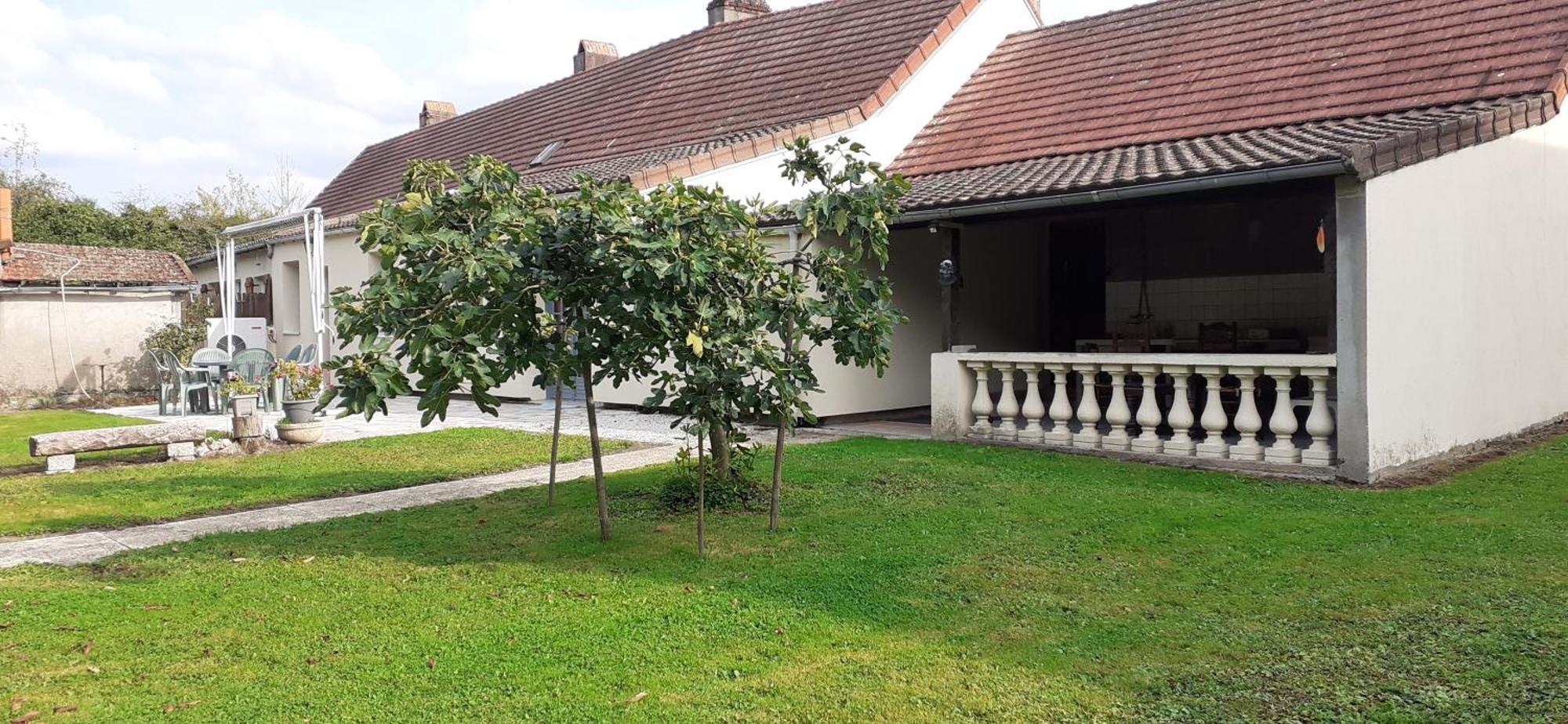 Maison Du Lac Autun Kültér fotó
